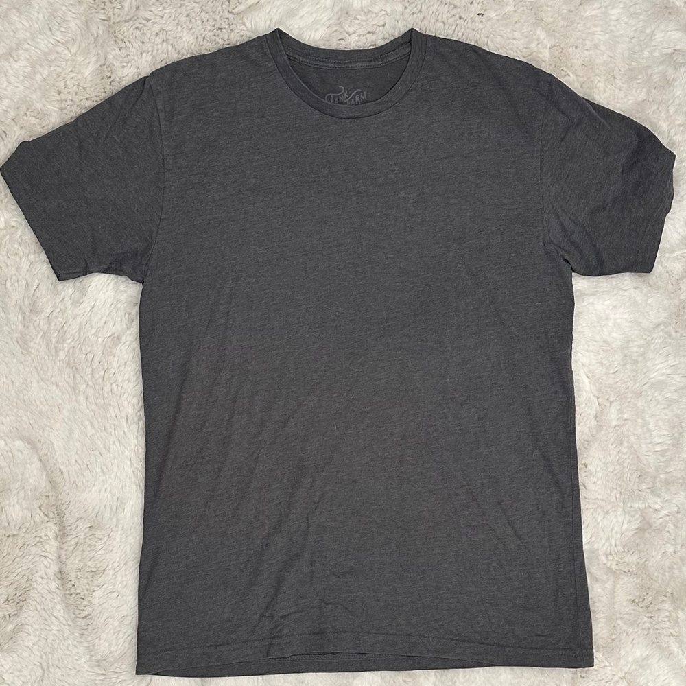 TankFarm Plain Men's T-Shirt Medium Size